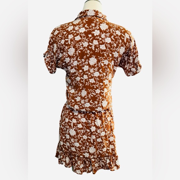 Shyanne Women’s Skirt & Blouse Set Western Designer Floral Size Small/Med - Picture 5 of 12